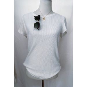 ABERCROMBIE & FITCH white scoop neck ribbed short sleeve top